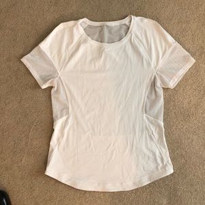 Lululemon short sleeve top